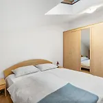 Apartment Luna