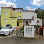 Apartment Luna